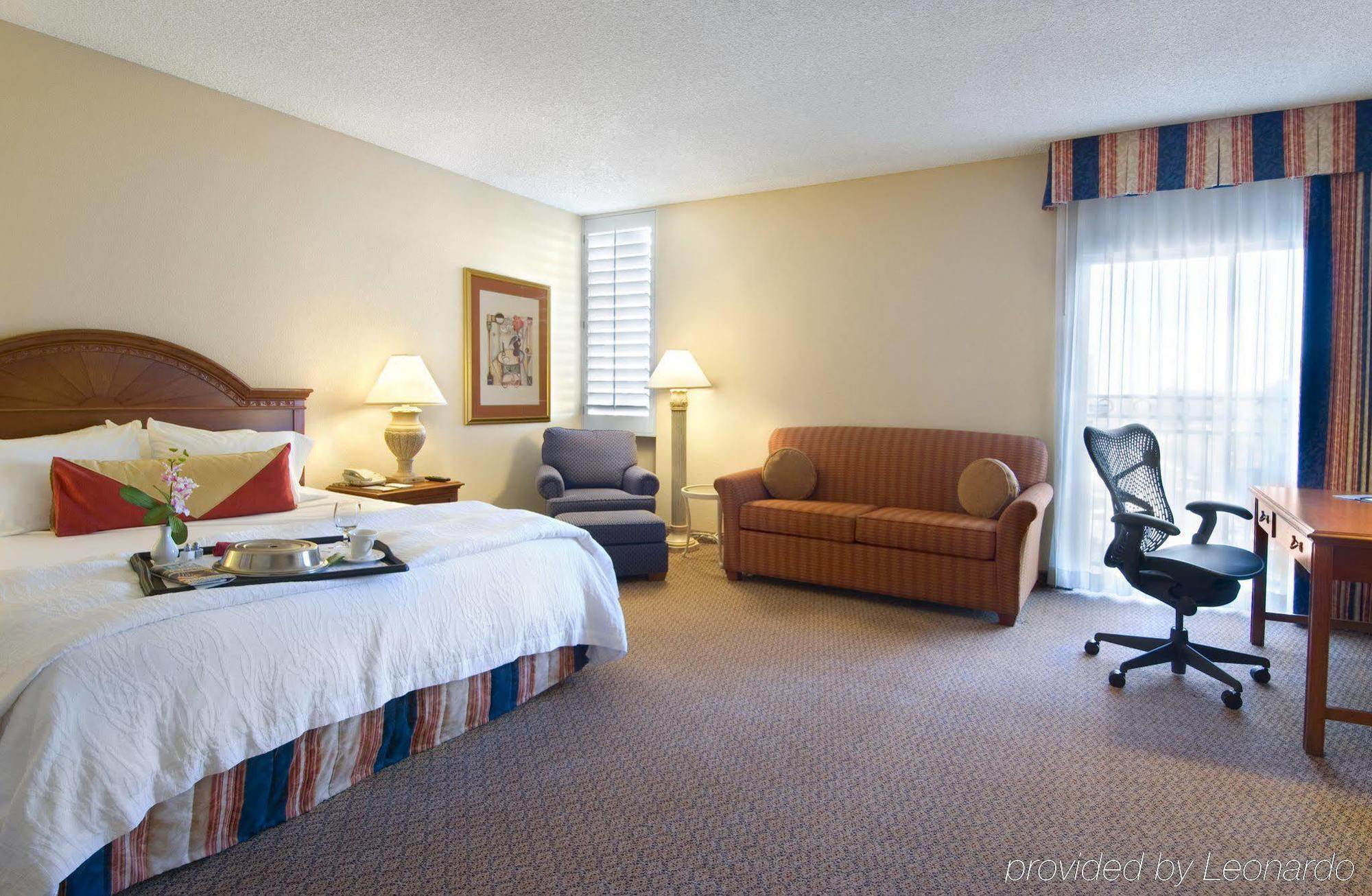 Hilton Garden Inn Phoenix Midtown Room photo